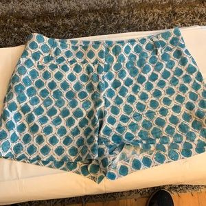 Lightweight short shorts